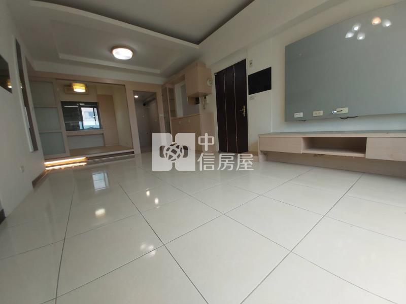 中壢工業區景觀三房車房屋室內格局與周邊環境