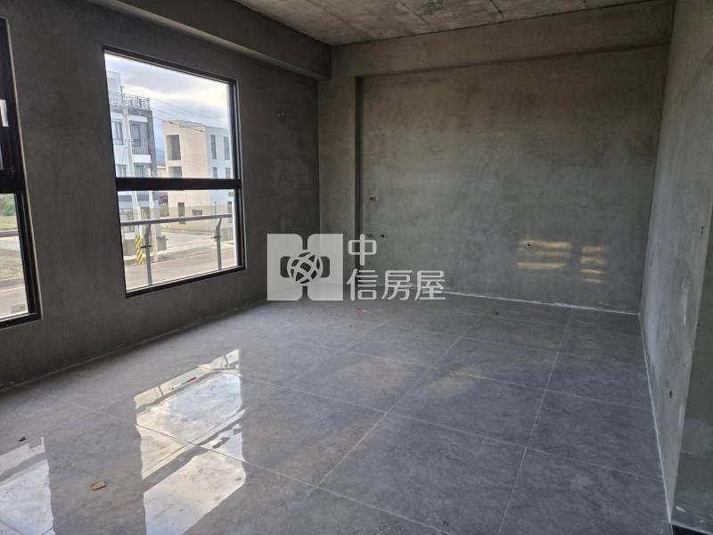 國五旁奢華大器電梯農舍房屋室內格局與周邊環境