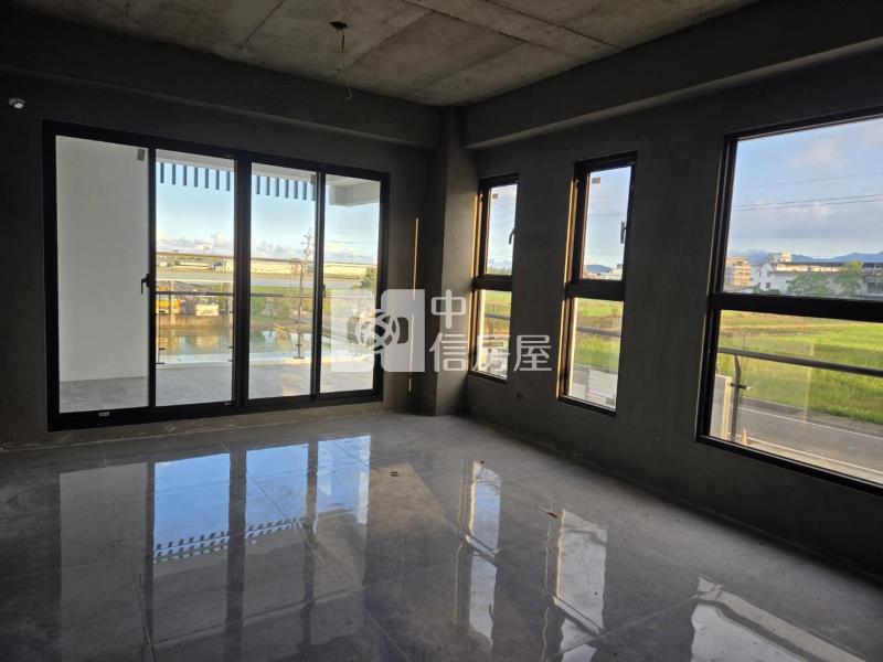 國五旁奢華大器電梯農舍房屋室內格局與周邊環境