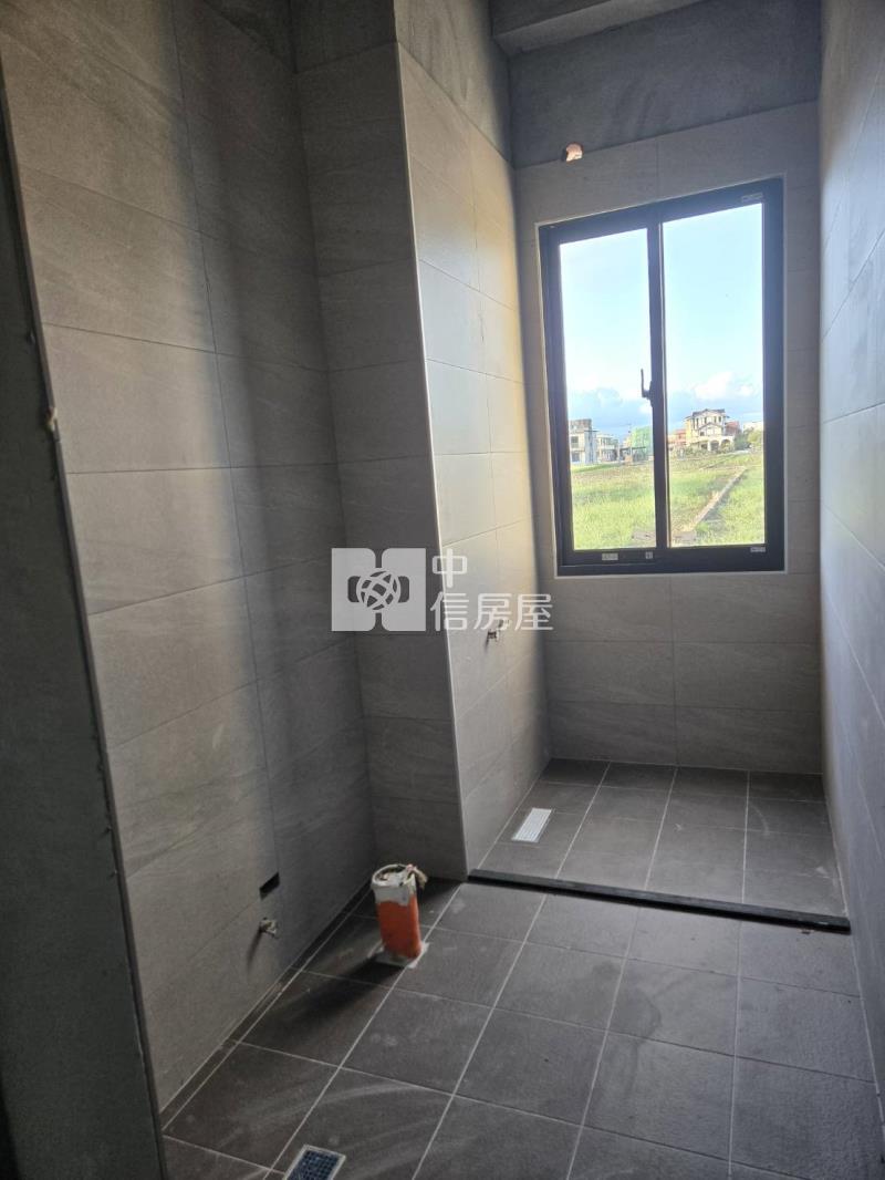 國五旁奢華大器電梯農舍房屋室內格局與周邊環境