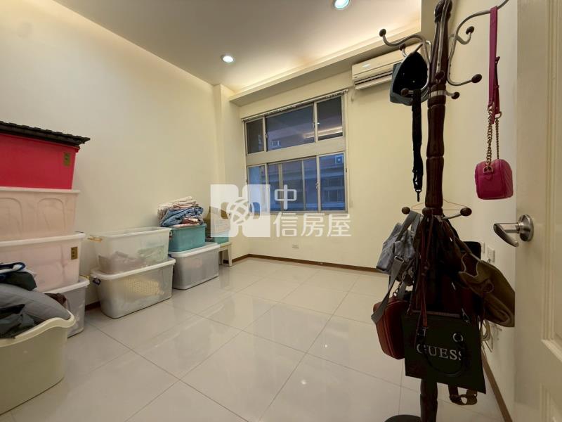 (廣三大時代)工學商圈大四房平車房屋室內格局與周邊環境