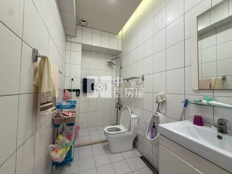 (廣三大時代)工學商圈大四房平車房屋室內格局與周邊環境