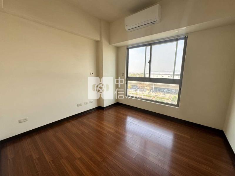 青埔A17站四房車房屋室內格局與周邊環境