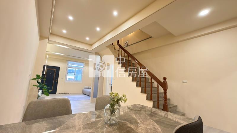 民雄別墅 ★影音空拍只在中信嘉義玉山店房屋室內格局與周邊環境