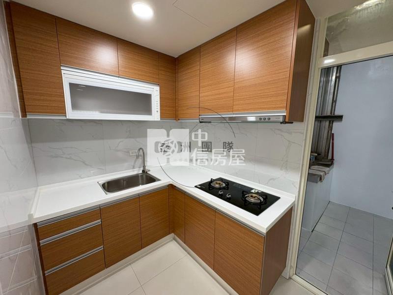 平鎮高中整新頂加公寓房屋室內格局與周邊環境