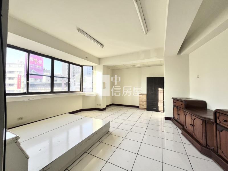 正北屯路金透店房屋室內格局與周邊環境