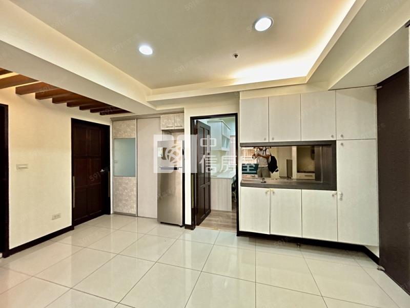 A21捷運法國之星景觀三房車房屋室內格局與周邊環境