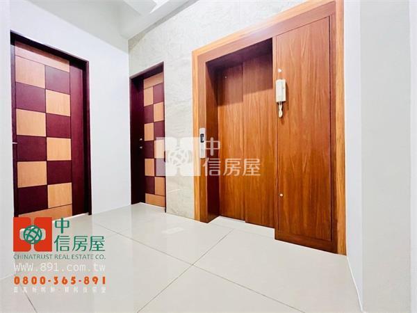 民雄農工雙車庫電梯別墅房屋室內格局與周邊環境