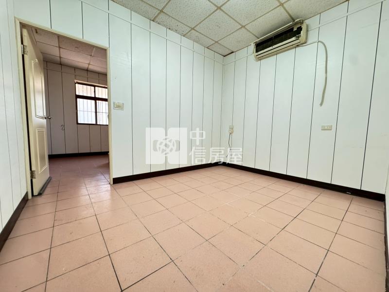 南平商圈旁大地坪透天房屋室內格局與周邊環境