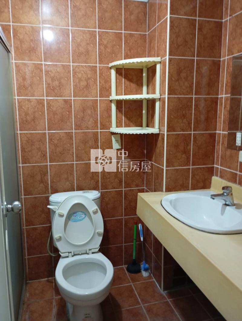 仁武渡假村套房房屋室內格局與周邊環境