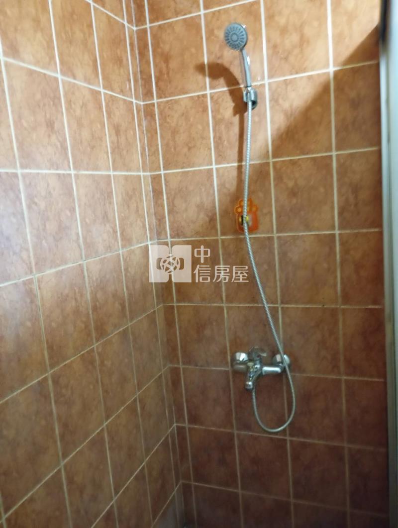 仁武渡假村套房房屋室內格局與周邊環境