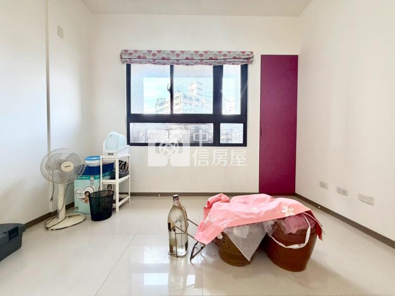 大毅履幸福11期邊間大兩房+車位房屋室內格局與周邊環境