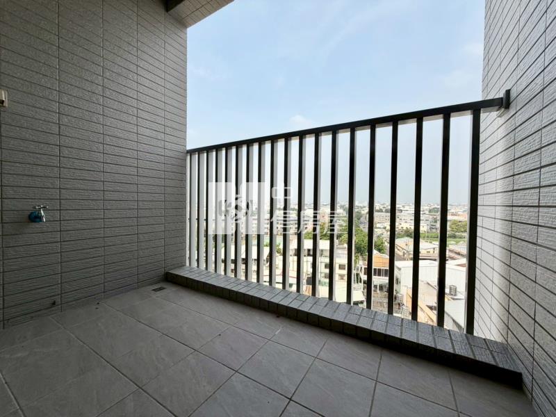 和立堡晴好全新三改二視野雙平車房屋室內格局與周邊環境