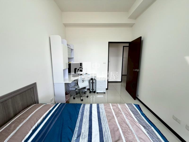 昂峰謙若樹機捷特區朝南三房平車房屋室內格局與周邊環境