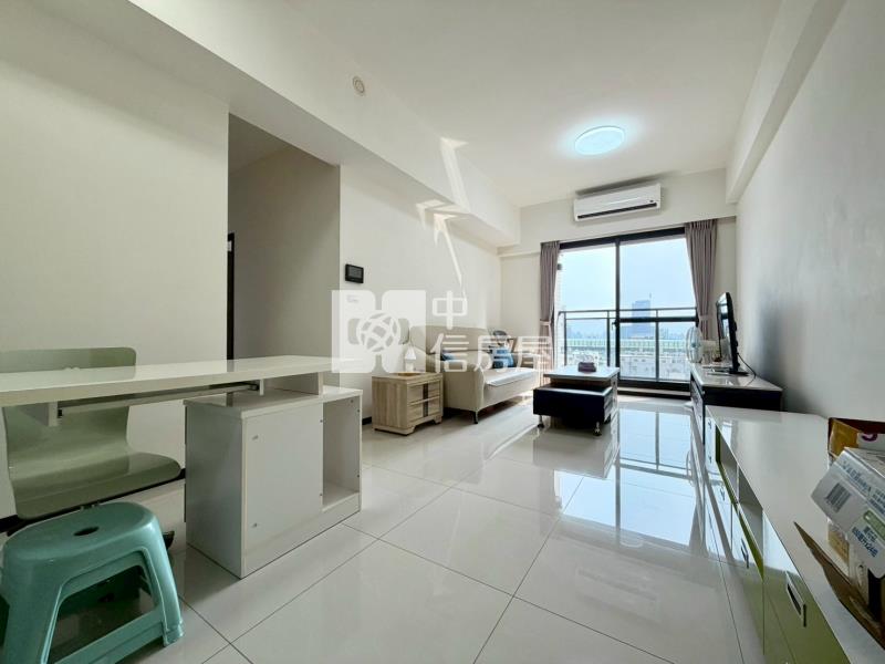 昂峰謙若樹機捷特區朝南三房平車房屋室內格局與周邊環境