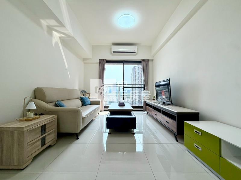 昂峰謙若樹機捷特區朝南三房平車房屋室內格局與周邊環境