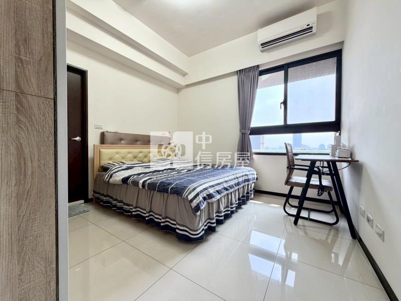 昂峰謙若樹機捷特區朝南三房平車房屋室內格局與周邊環境