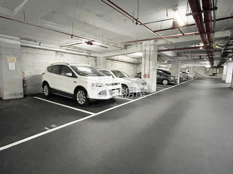 【安家】專任-文化國小3+1房附車位房屋室內格局與周邊環境