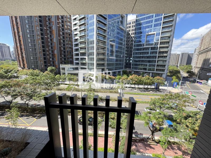 【安家】A18青埔特區【w站前】1房車房屋室內格局與周邊環境