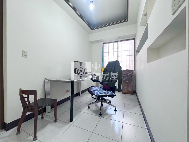 頭家學區開心一百3房車位房屋室內格局與周邊環境