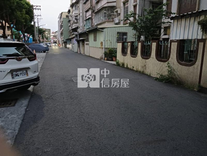 小港國小翻新美寓3樓(可停車)房屋室內格局與周邊環境