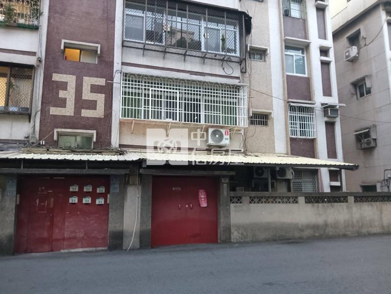 小港國小翻新美寓3樓(可停車)房屋室內格局與周邊環境