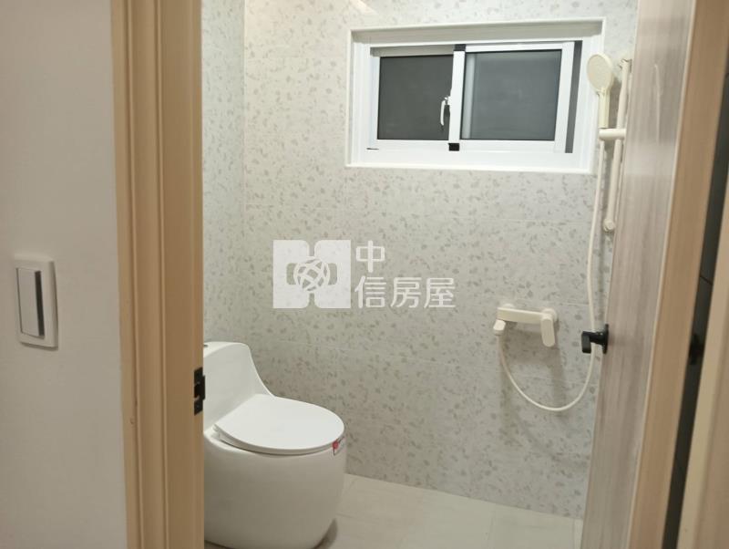 小港國小翻新美寓3樓(可停車)房屋室內格局與周邊環境