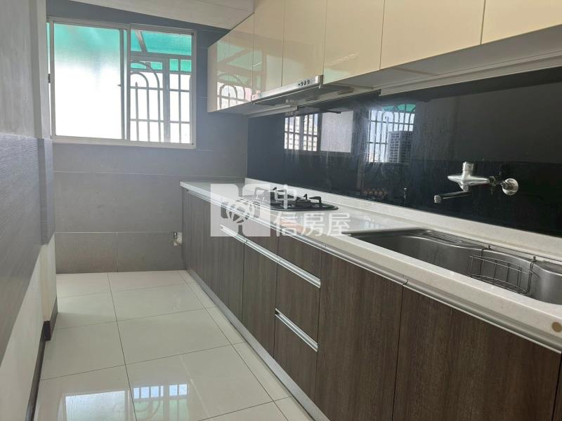 僑平國小美3房房屋室內格局與周邊環境