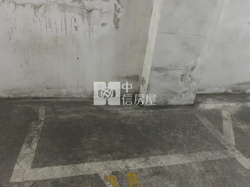 僑平國小美3房房屋室內格局與周邊環境