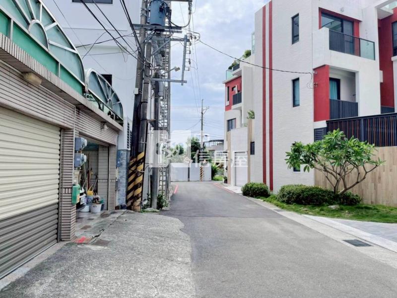 善化南科69大建坪樓中樓孝親車墅房屋室內格局與周邊環境