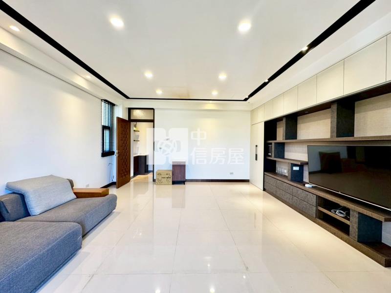 廍子公園臨路四車電梯豪墅房屋室內格局與周邊環境