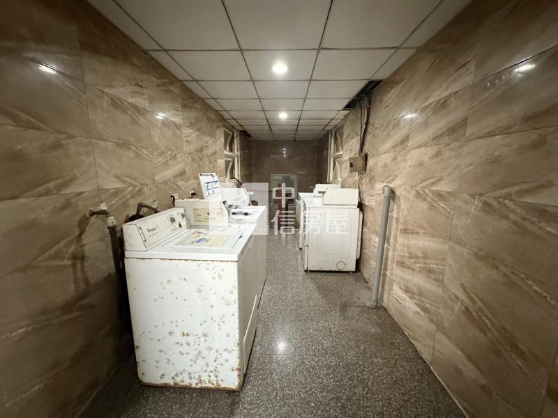 觀音工業區電梯透天收租29套房房屋室內格局與周邊環境