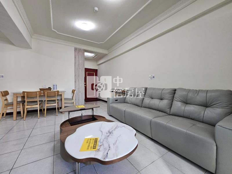 楊明國小3房+車位露台戶房屋室內格局與周邊環境