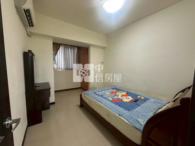 ▲東方巴黎漂亮二房房屋室內格局與周邊環境