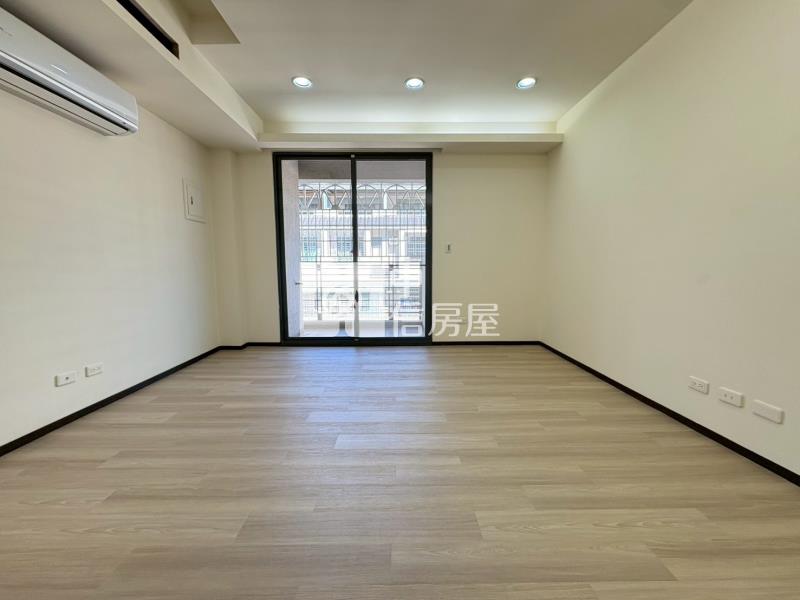 立新學區震後臨路車庫美墅房屋室內格局與周邊環境