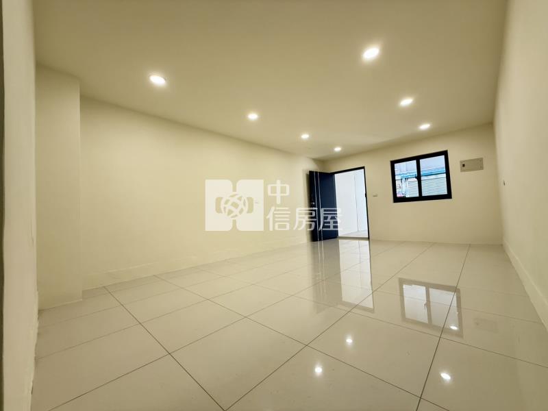 光興商圈光隆國小門前停車美透天房屋室內格局與周邊環境