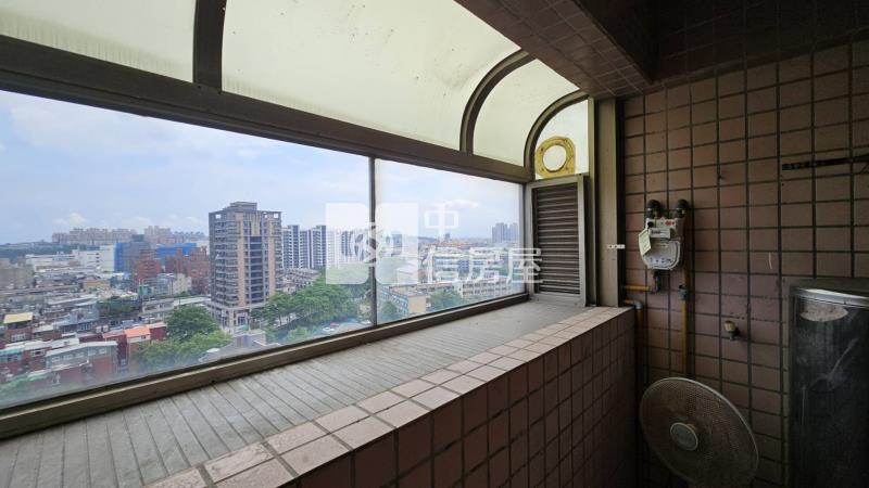 楊梅交流道旁景觀三房房屋室內格局與周邊環境