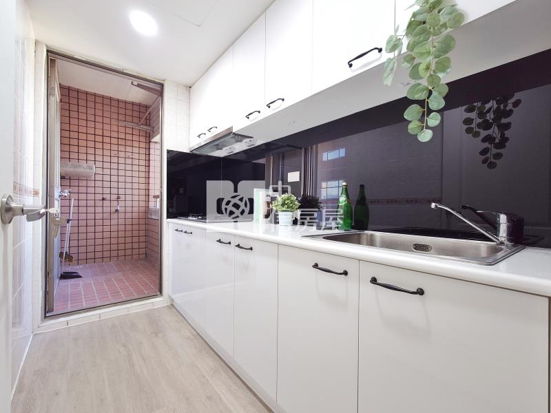 興大京國三房美廈房屋室內格局與周邊環境