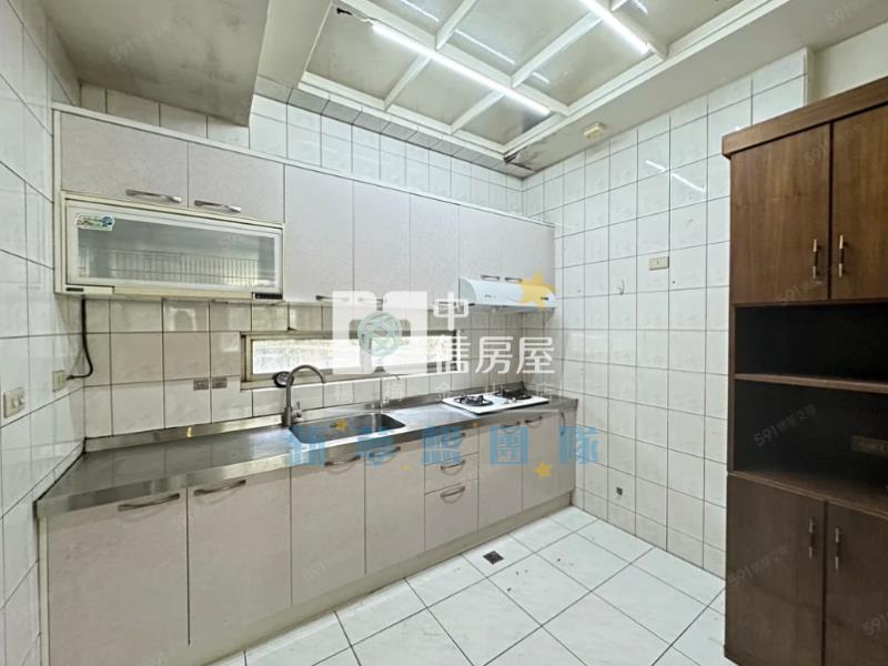 【新夢想】夏威夷社區大透天房屋室內格局與周邊環境