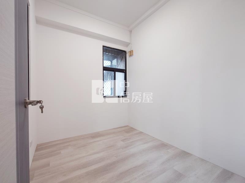 育仁藝術林園三房平車房屋室內格局與周邊環境