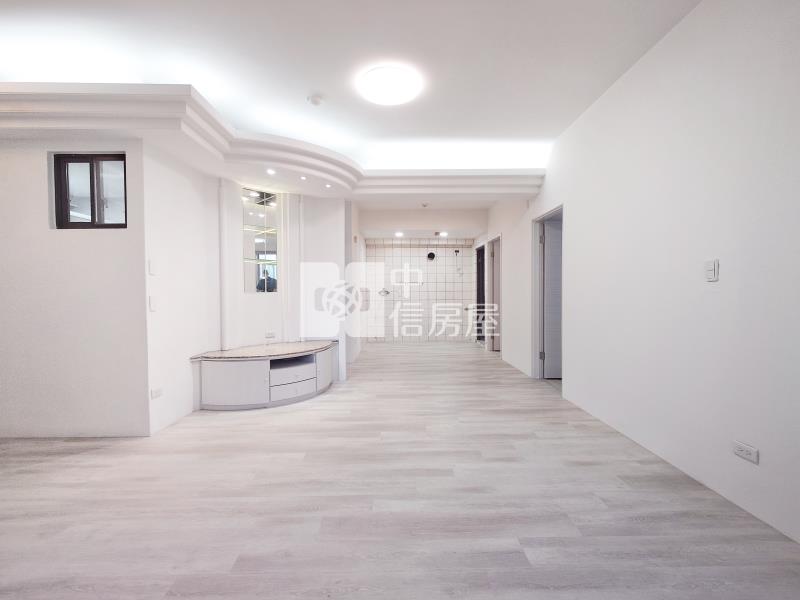 育仁藝術林園三房平車房屋室內格局與周邊環境