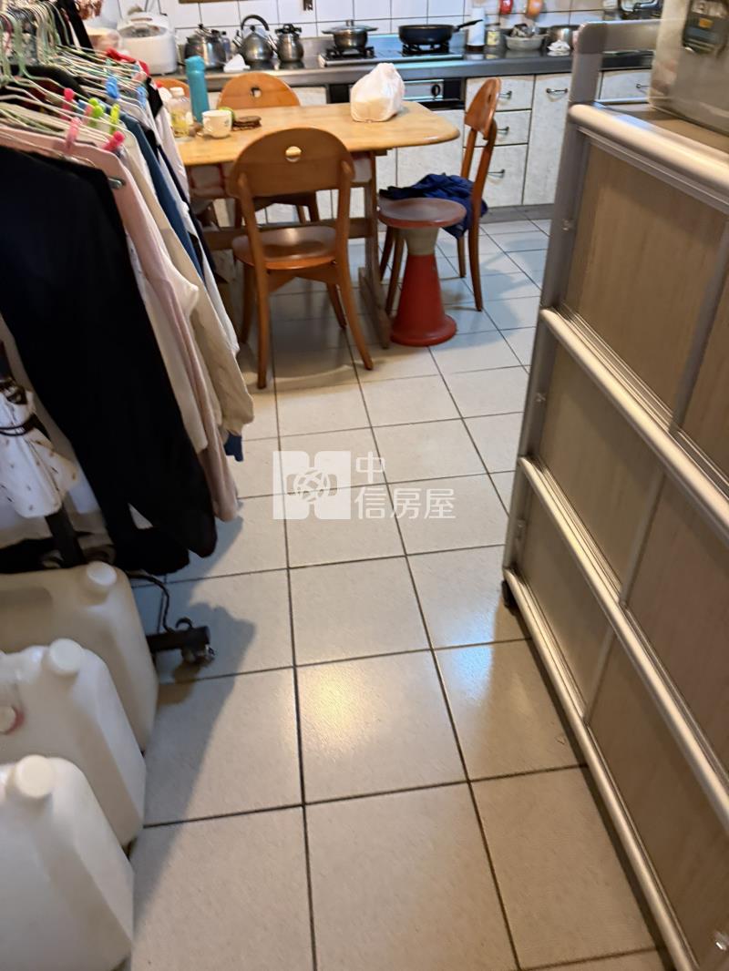 西門國小電梯透天房屋室內格局與周邊環境