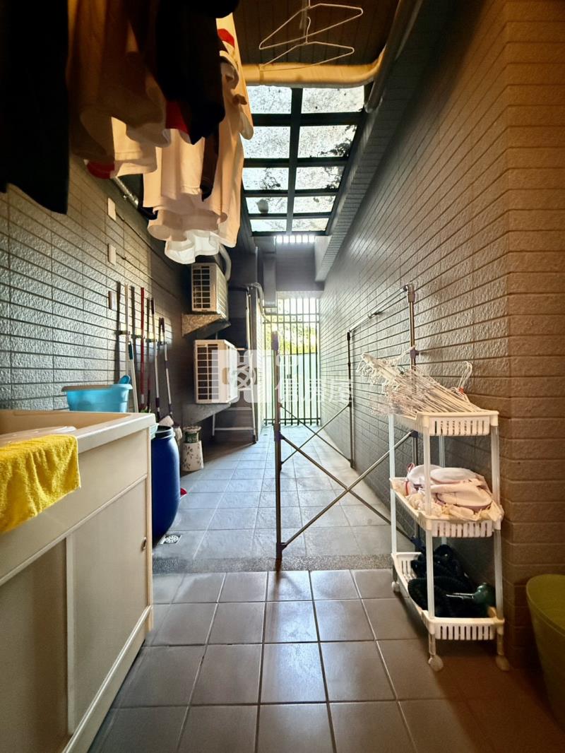 樹義學區10年屋朝南大三房平車房屋室內格局與周邊環境