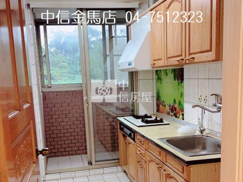 中山路龍山林華廈房屋室內格局與周邊環境