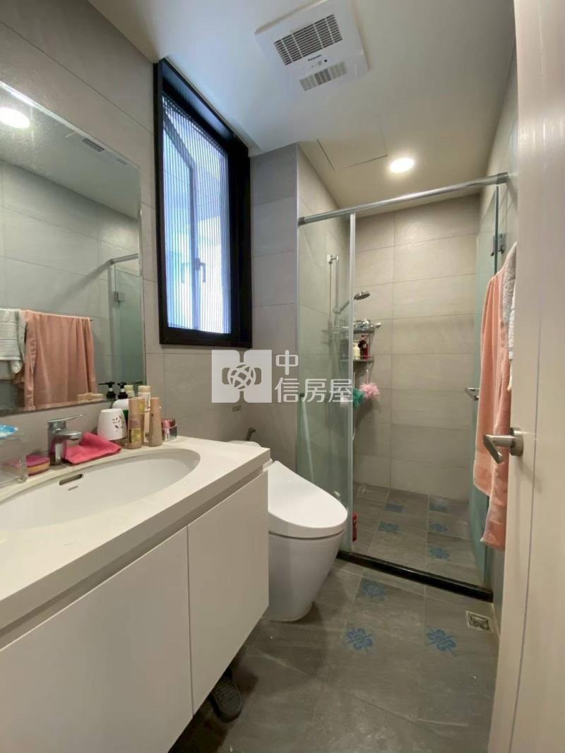 久樘花園童畫|精裝次頂樓五房+雙平車房屋室內格局與周邊環境