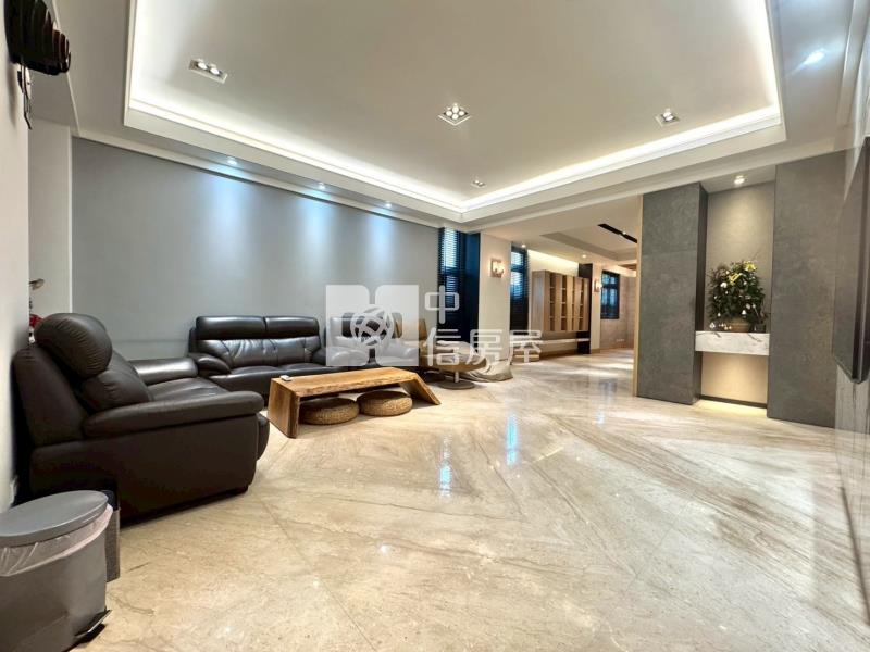 萬坪廍子公園旁霸氣4車電梯別墅房屋室內格局與周邊環境