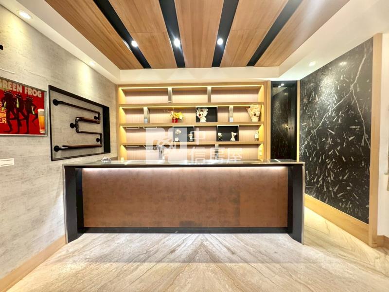 萬坪廍子公園旁霸氣4車電梯別墅房屋室內格局與周邊環境