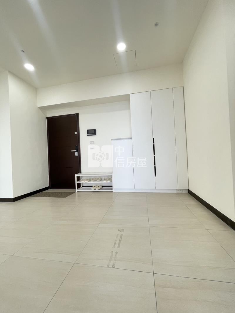 南屯捷運大2房(3年屋帝王戶)房屋室內格局與周邊環境