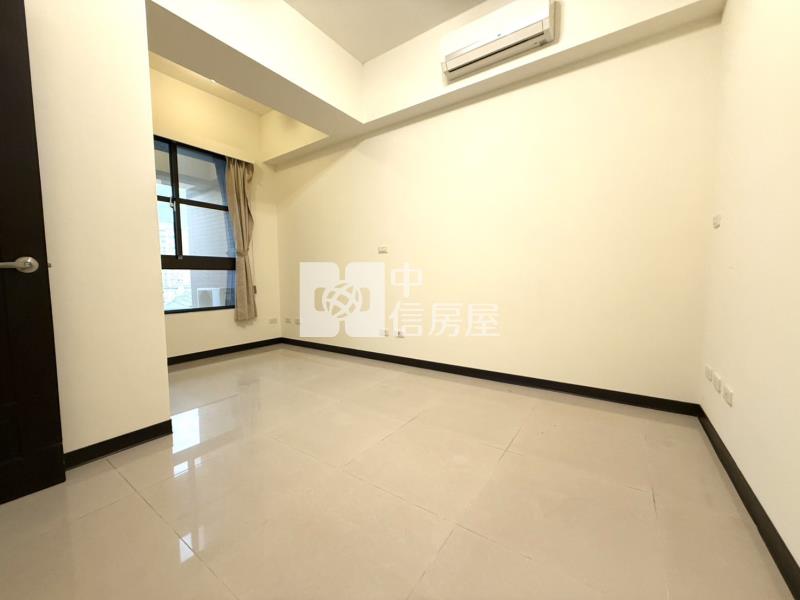 (布拉格)中山醫兩房平車房屋室內格局與周邊環境