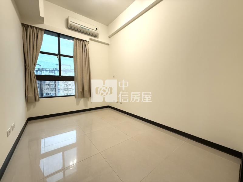 (布拉格)中山醫兩房平車房屋室內格局與周邊環境